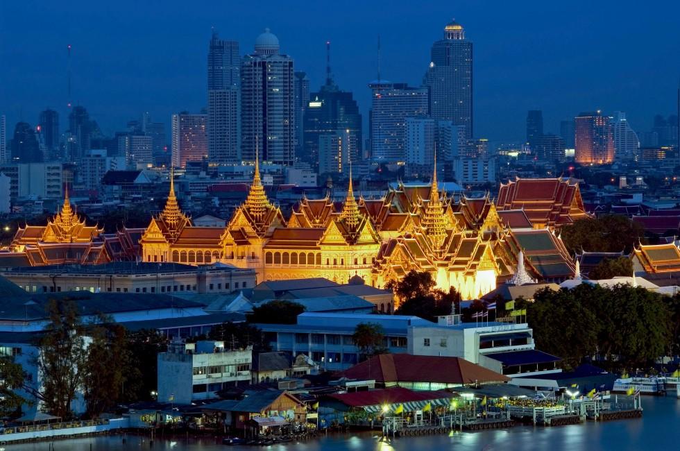 Tidak Hanya Seribu Pagoda, Ada Banyak Pesona Lain di Bangkok
