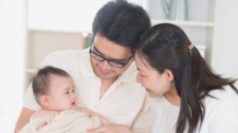 Bayi Ungkapkan Sayang ke Orang Tua Lewat Perilaku