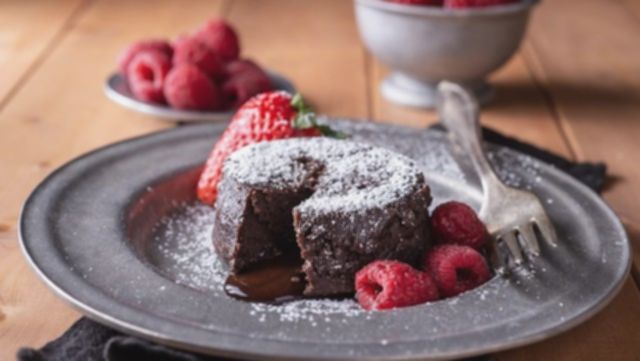 Resep Lava Cake Lumer: Coklat Lembut Manjakan Sore Santai