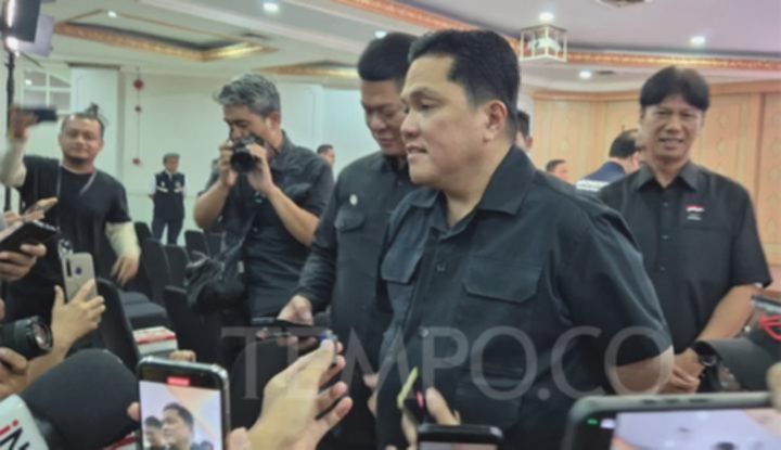 Erick Thohir Hindari Jawaban Pemecatan Kluivert Usai Konferensi Pers.
