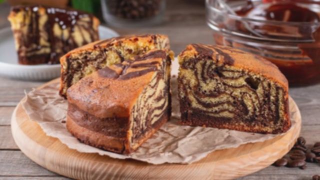 Resep Cake Marmer Lembut: Mudah Dibuat, Hasilnya Memuaskan!