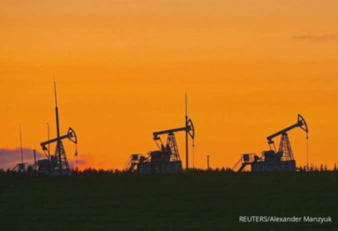 Harga Energi Bervariasi: Geopolitik Pengaruhi Minyak, Gas Stabil