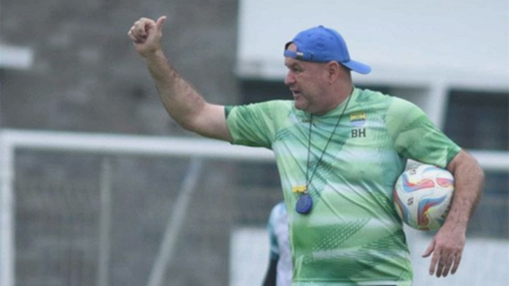 Bojan Hodak Ungkap Kunci Kemenangan Dramatis Persib di Asia