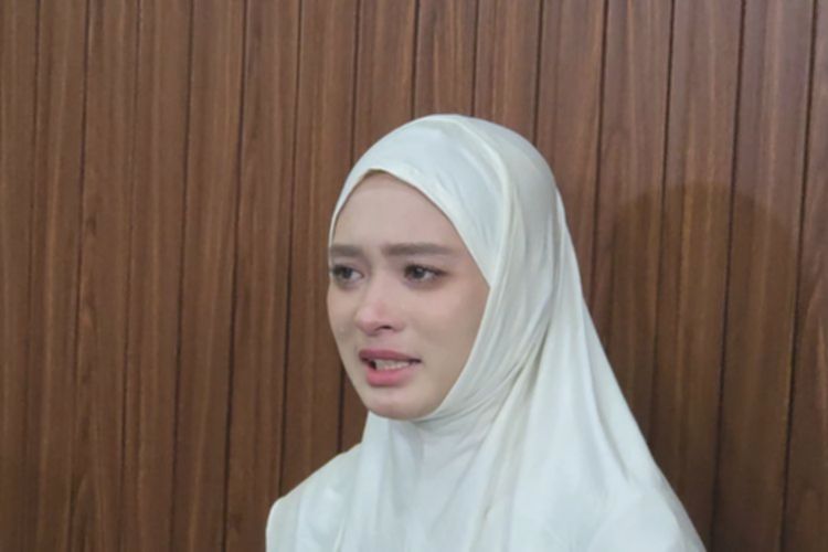 Inara Rusli Klarifikasi Isu Gelang Couple dan Video Viral