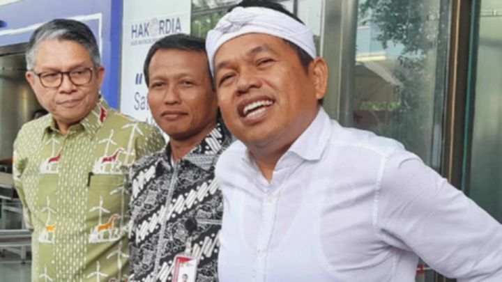 Dedi Mulyadi Sahkan UMP Rp 2,3 Juta dan UMSP Rp 2,33 Juta