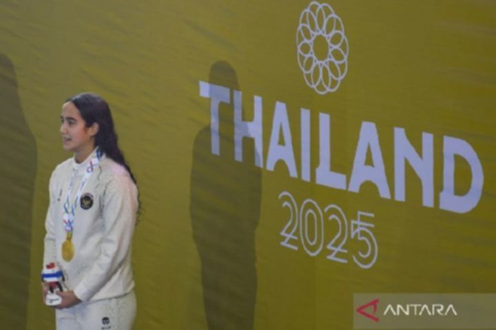 Masniari Wolf, ratu gaya punggung Indonesia di SEA Games 2025