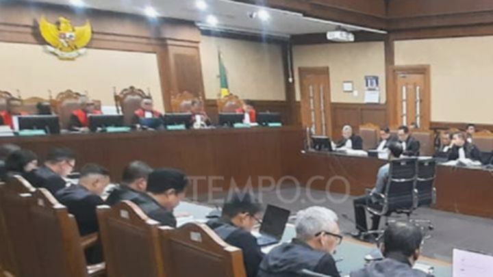 Nadiem Ajukan Eksepsi, Tanggapi Dakwaan dalam Sidang Perdana