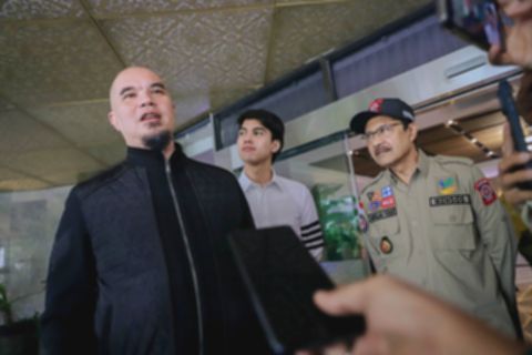 Ahmad Dhani Klaim Sukses Didik El Rumi Jelang Pernikahan