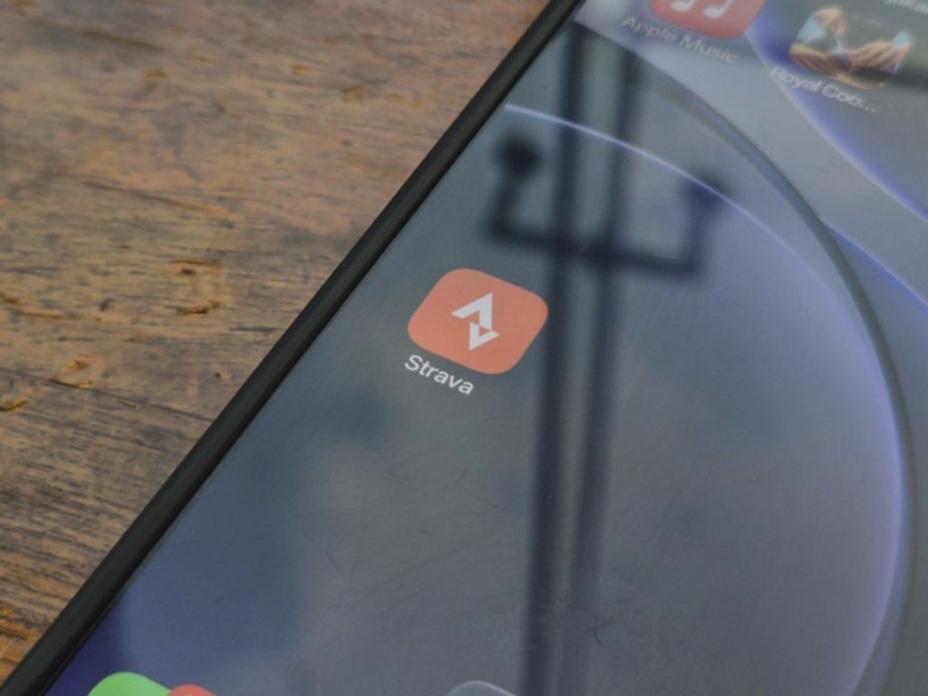 Strava Rilis Fitur Baru: Dukung Bahasa Lokal, Catat Rekor!