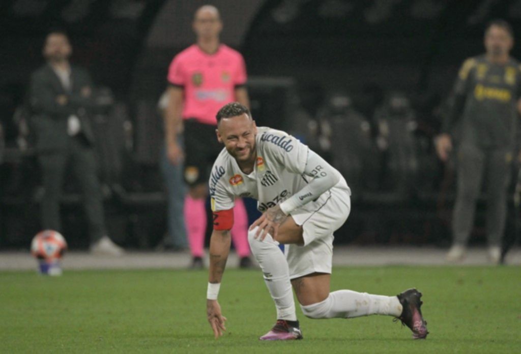 Kondisi Neymar Kembali Jadi Sorotan Usai Gabung Timnas Brasil