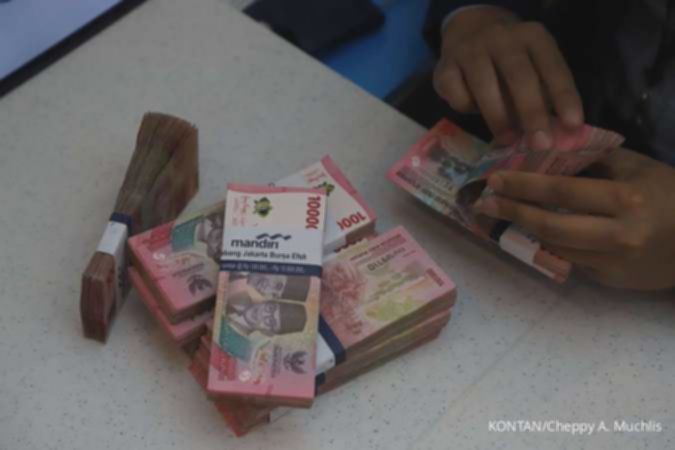 Ekonom Sebut Kenaikan Bunga Kredit Butuh Waktu 3-6 Bulan