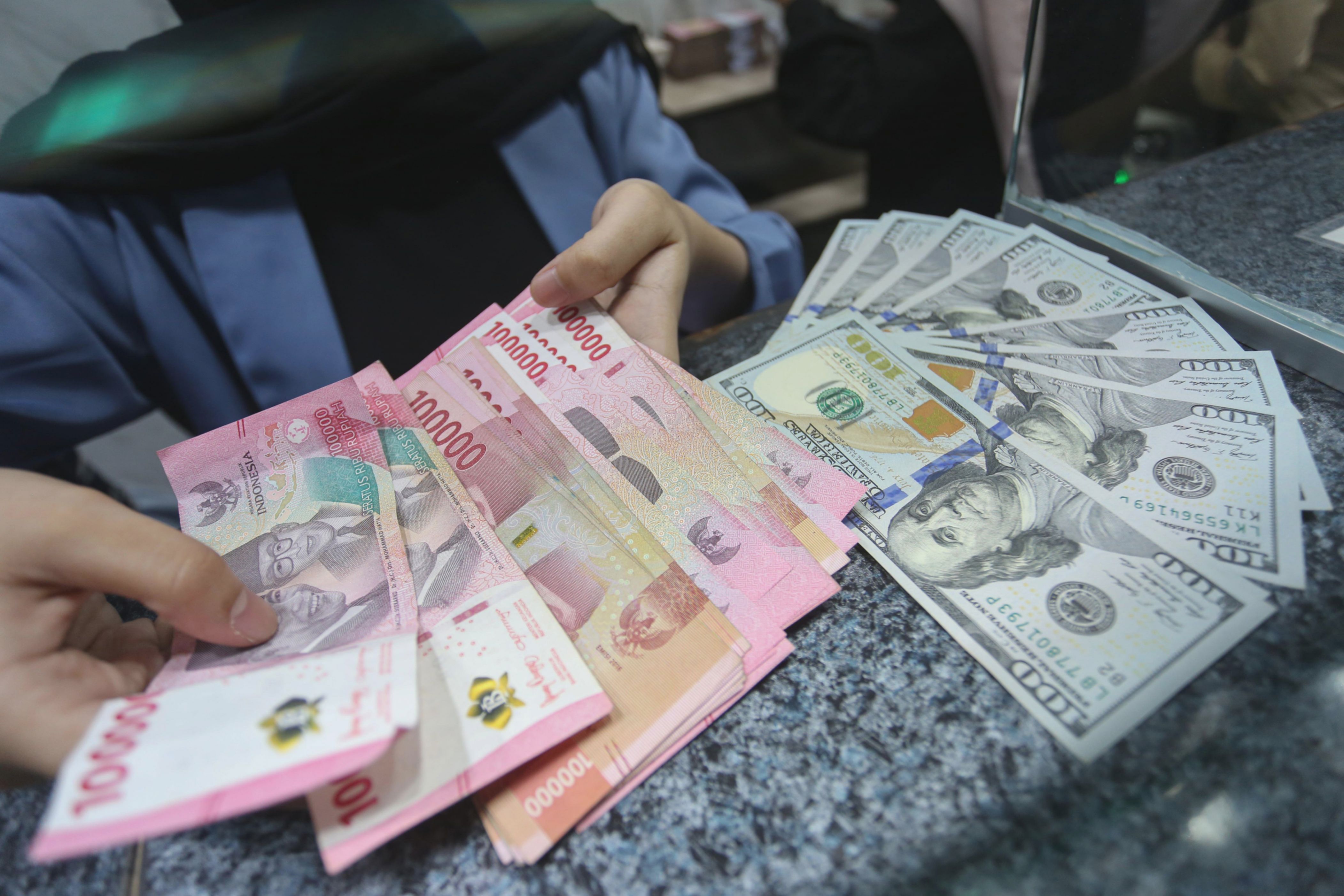 BI Optimistis Rupiah Kembali ke Level Rp16.500 Tahun Ini