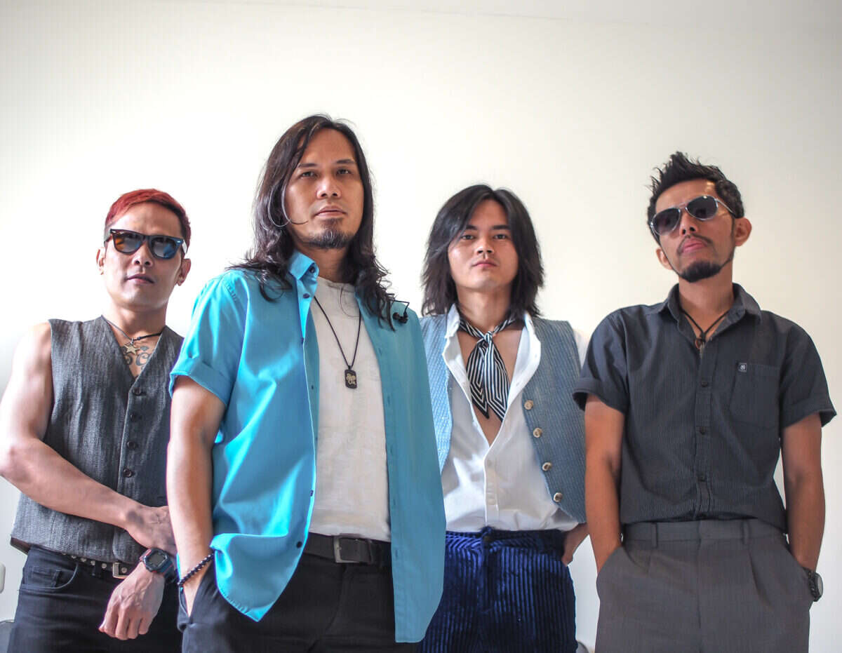 DRIVE Kembali Eksplor Lagu Bilingual Lewat “Mantra” Versi Bahasa Inggris