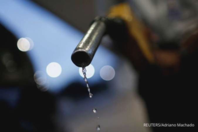 Harga Minyak Turun 2% Menanti Kesepakatan Gencatan Senjata AS-Iran