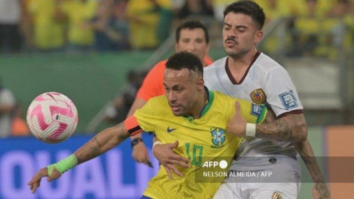 Vinicius Jr Kembali Serahkan Nomor 10 kepada Neymar di Brasil