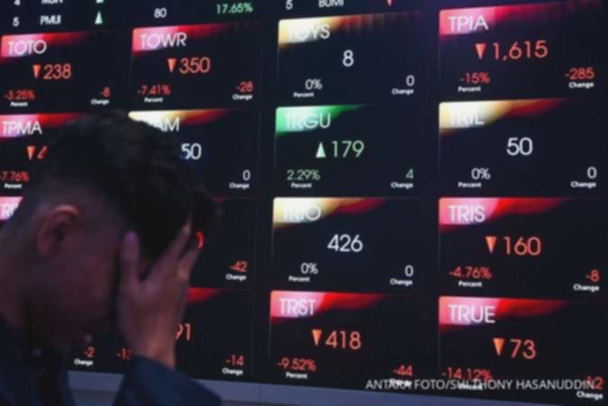 IHSG Melemah, Saham CUAN, BRPT, dan SCMA Anjlok Dua Digit