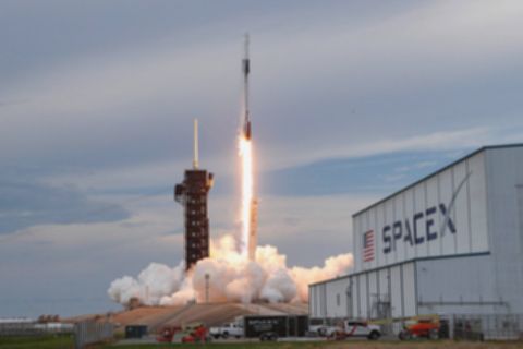 Pasar Kripto dan Saham Teknologi Anjlok Jelang IPO SpaceX