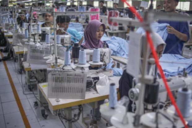 Ekonom Soroti Pelemahan PMI di Balik Kenaikan Status Ekonomi Vietnam-Filipina