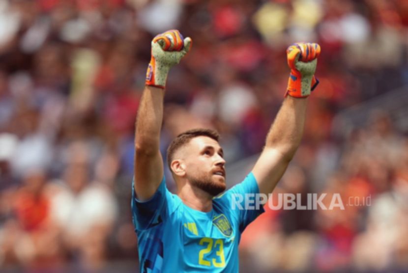 Unai Simon Lampaui Rekor Clean Sheet Legenda Italia Walter Zenga