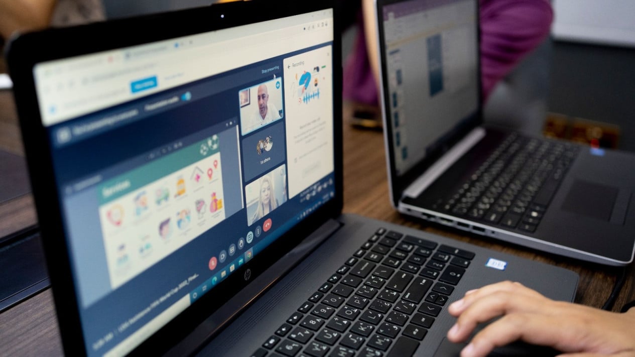 Ini Cara Bikin Laptop Lawas Tetap Ngebut Tanpa Lemot