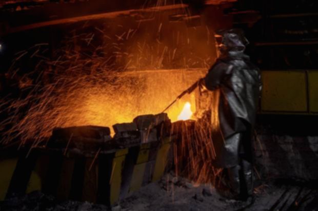ESDM Tambah Kuota Produksi Nikel 2026 Atasi Kekurangan Bahan Baku Smelter