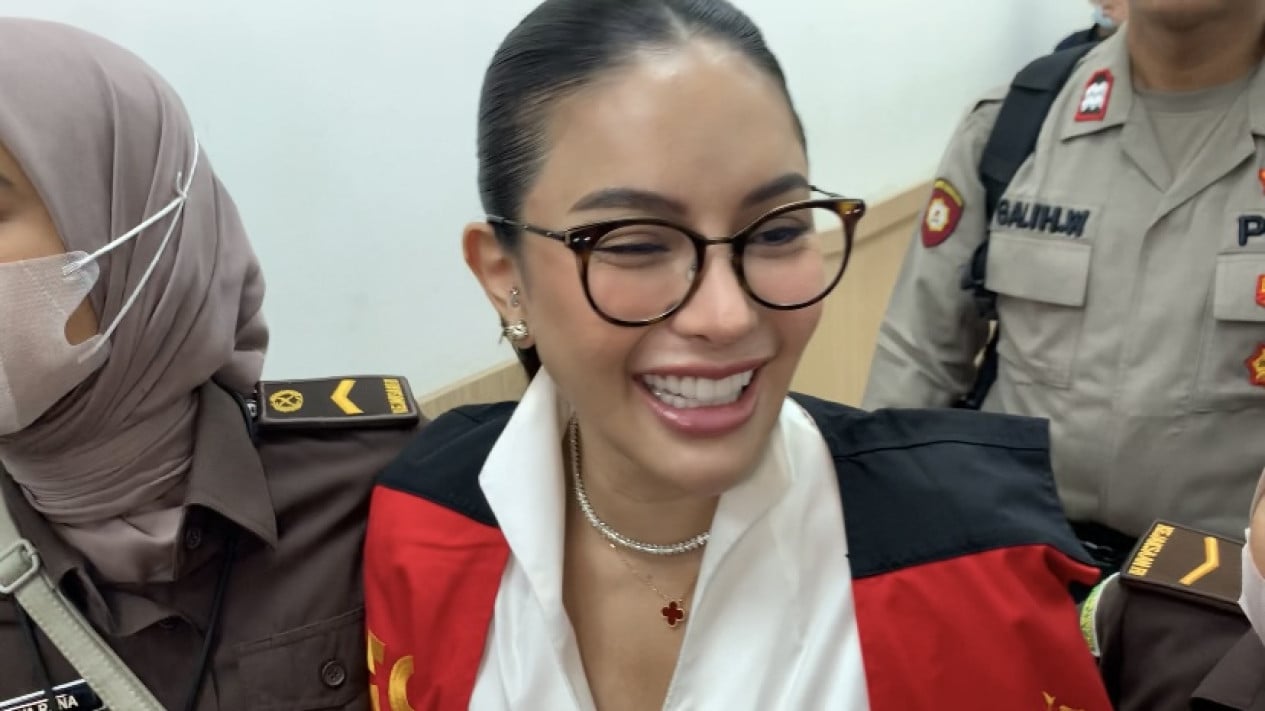 Nikita Mirzani Viral Video Call dari Rutan, Sindir Haters