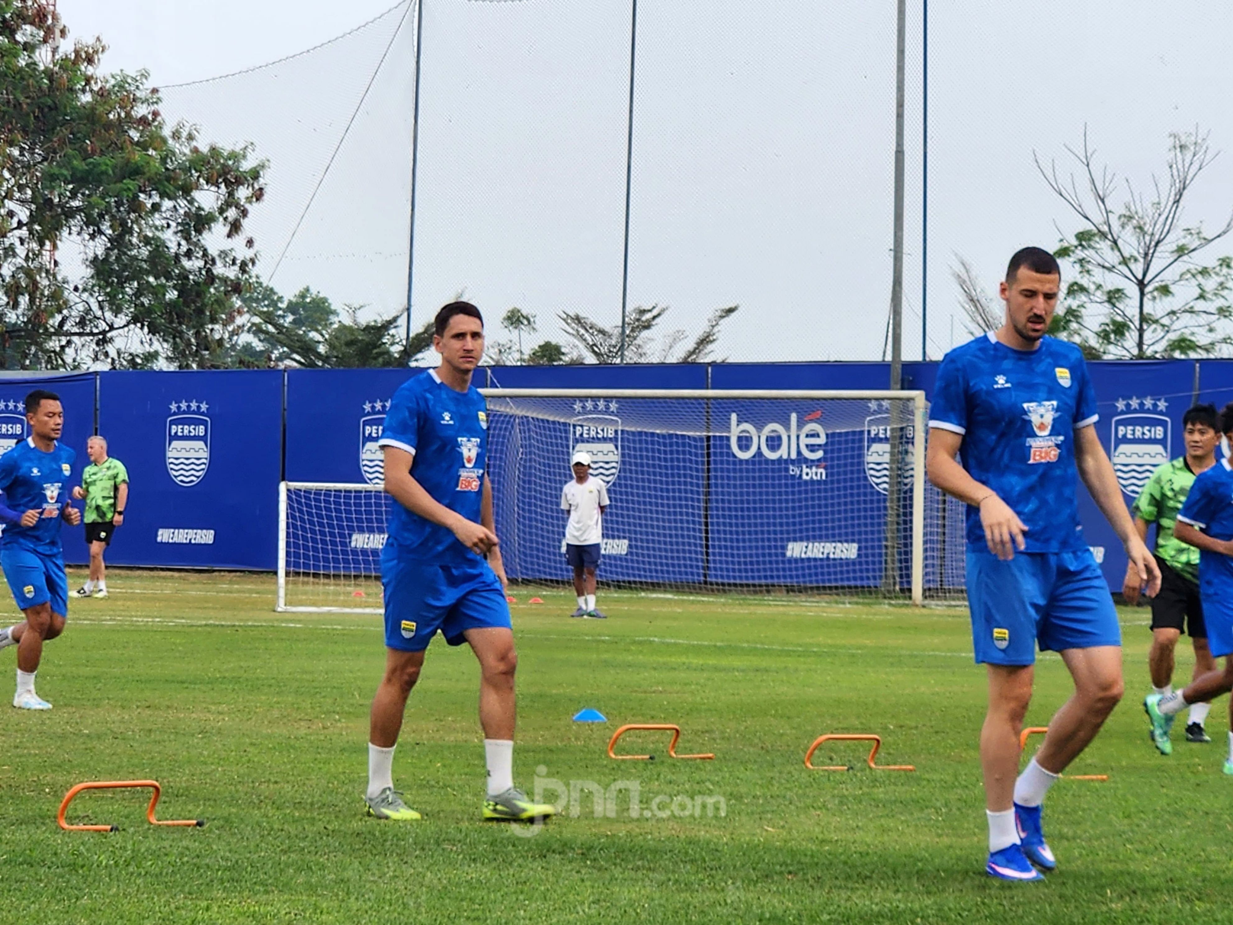 Luka Menalo Ungkap Alasan Bergabung ke Persib demi Raih Juara