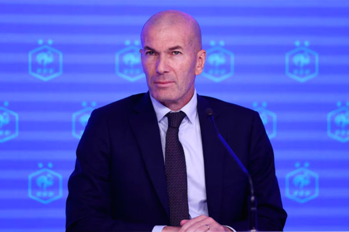 Zinedine Zidane Tolak Tawaran Klub Besar Demi Melatih Timnas Prancis