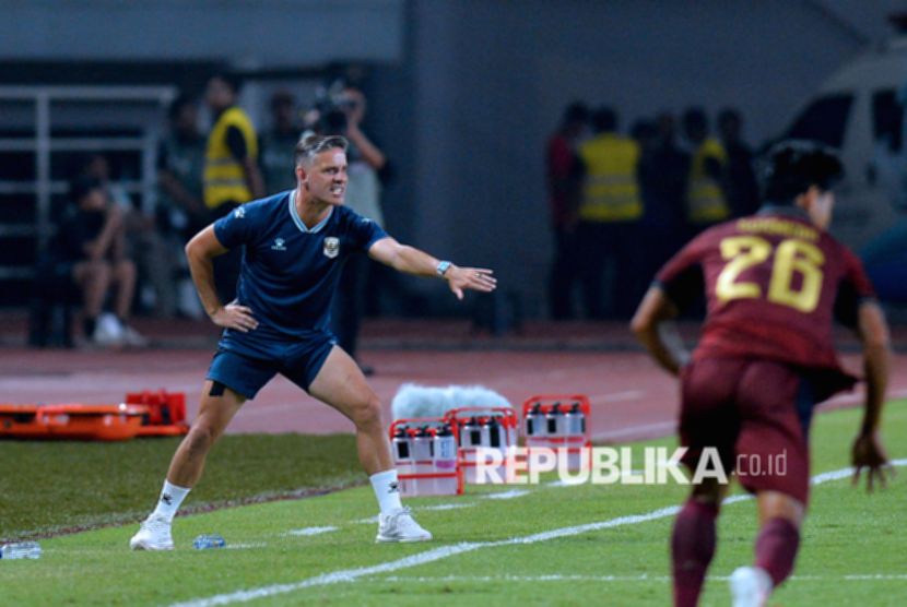 Hadapi Vietnam, Herdman Minta Skuad Garuda Tetap Tenang