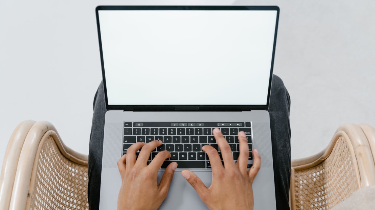 3 Laptop AI Terbaru 2026 Bikin Produktivitas Maksimal