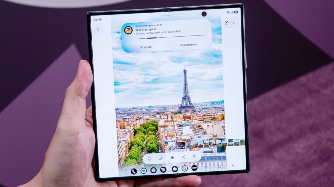 Samsung Care+ Lindungi Pengguna Galaxy Z Fold8 Series Hingga Dua Tahun
