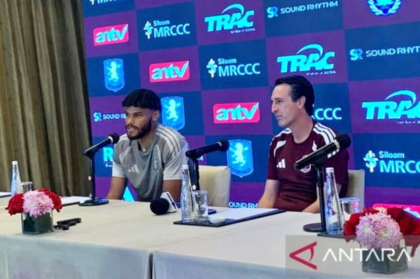Tyrone Mings Ajak Anak Indonesia Nikmati Sepak Bola dan Bermimpi